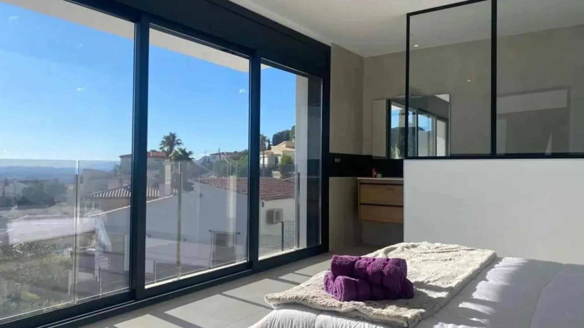 Modern House With City View In El Mas Fumats Selva de Mar Holiday home