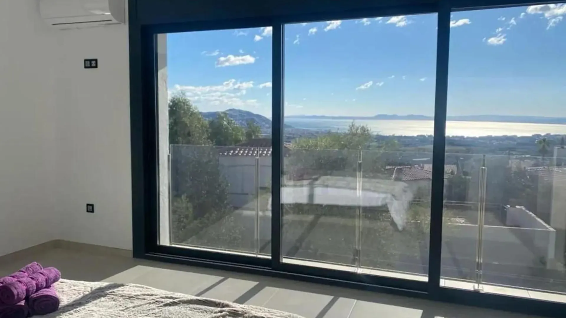 Modern House With City View In El Mas Fumats Selva de Mar